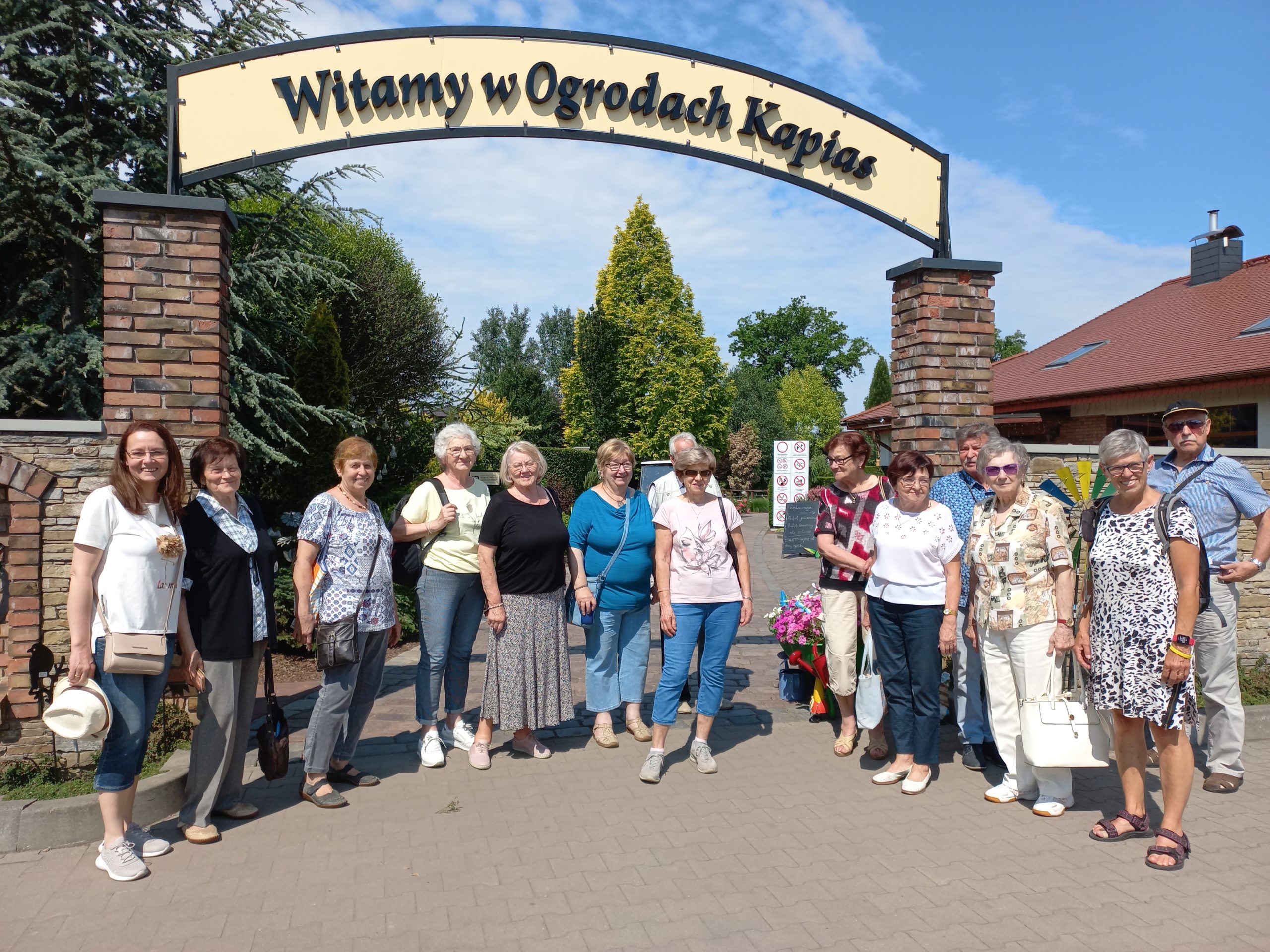 Wycieczka pań do ogrodów Kapias